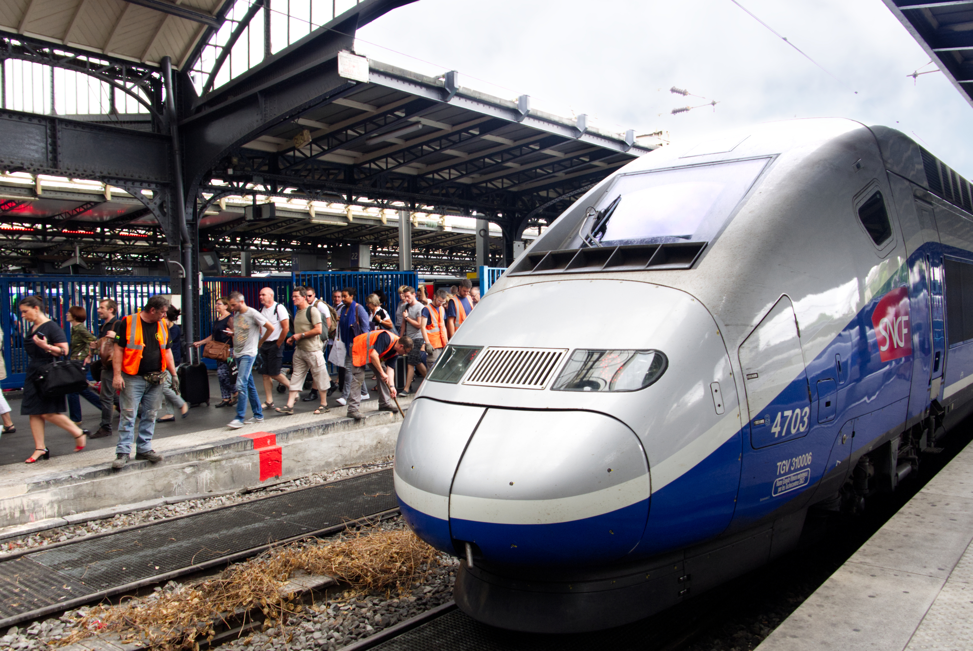 Le train monte en puissance pour les départs en week-end (©DepositPhoto)