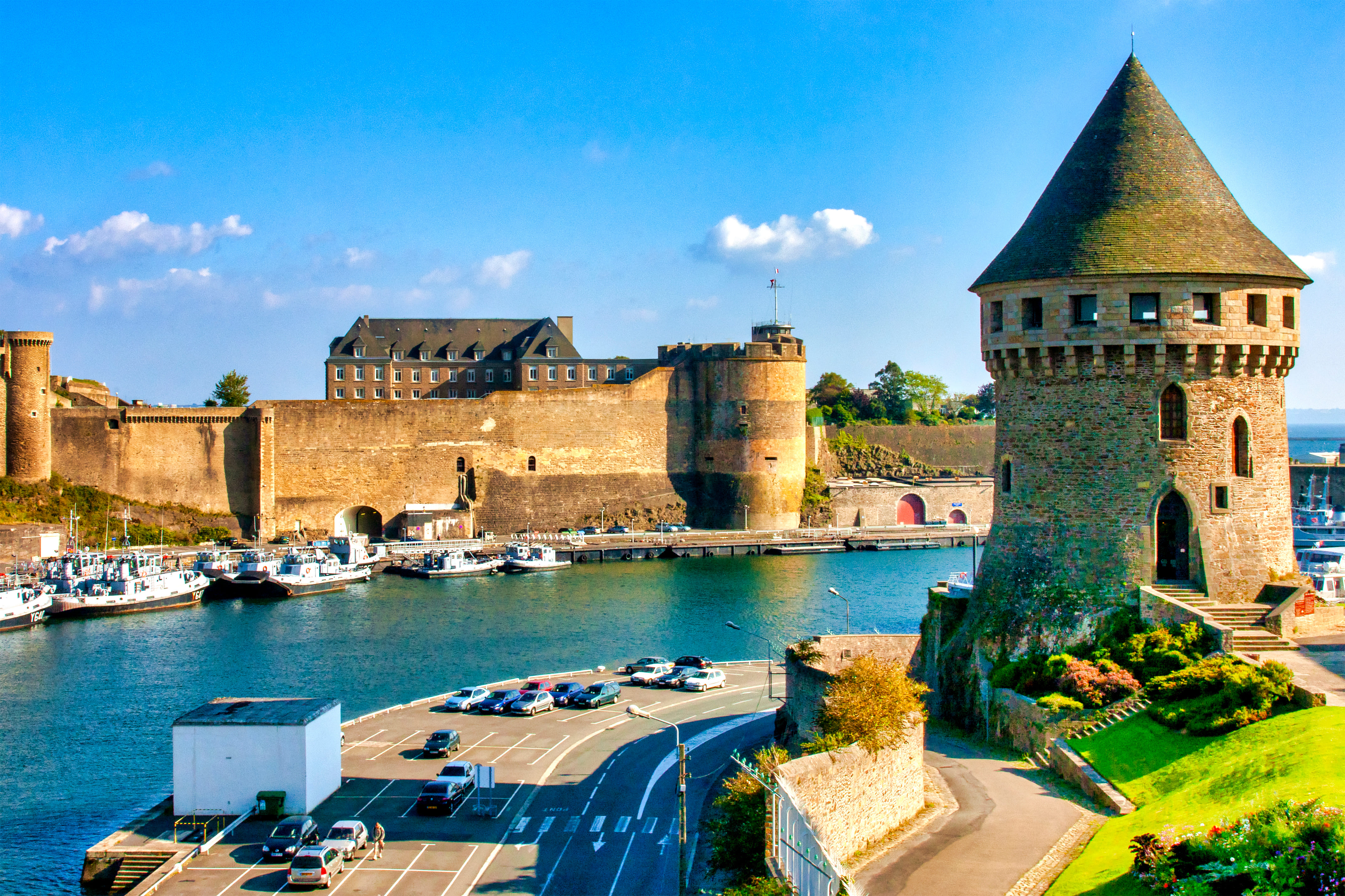 Tour Tanguy et le Château de Brest © Only Fabrizio - stock.adobe.com