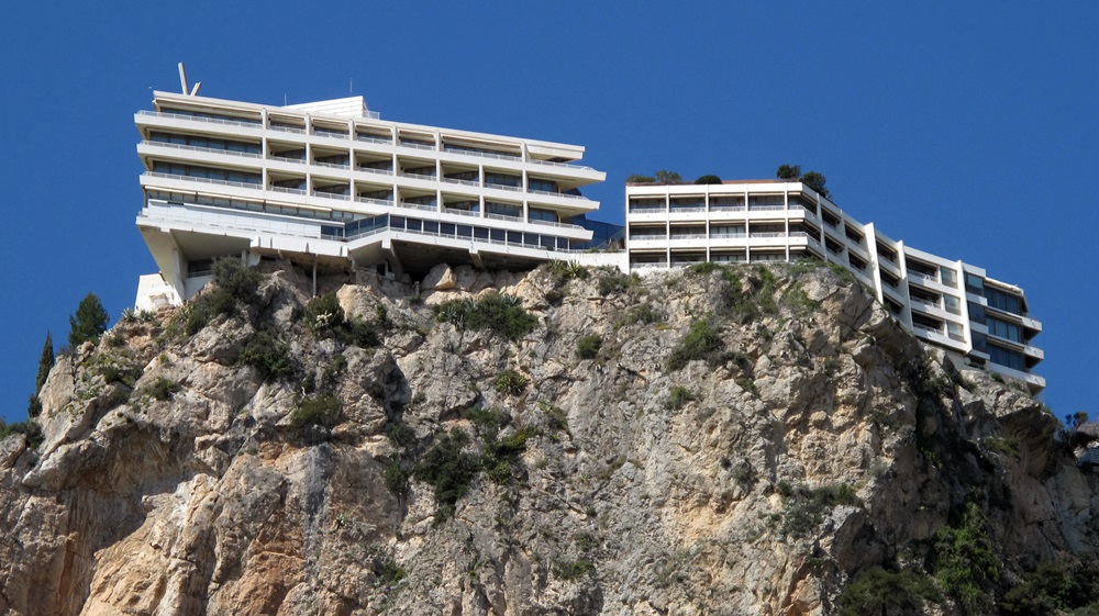 Le Vista Palace de Roquebrune Cap Martin cherche acheteur...