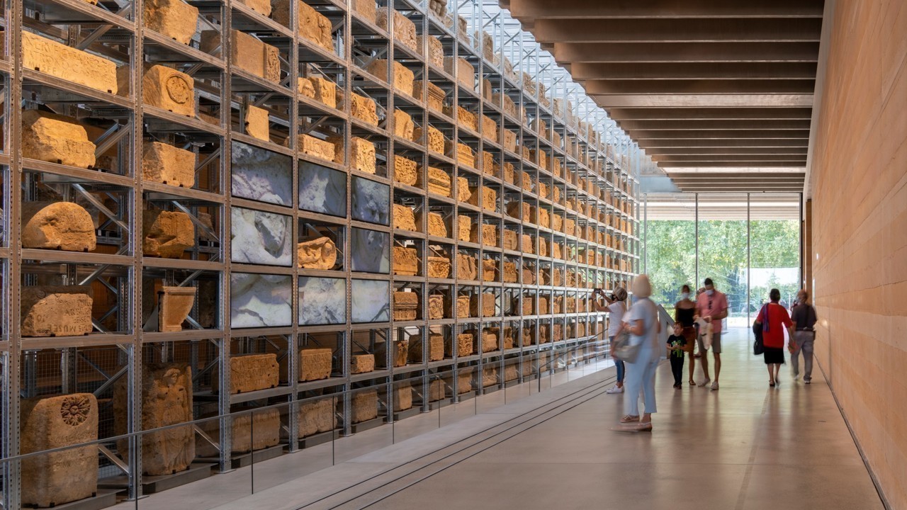 NarboVia Galerie Lapidaire ©youngfosterpartners NarboVia Galerie Lapidaire ©youngfosterpartners