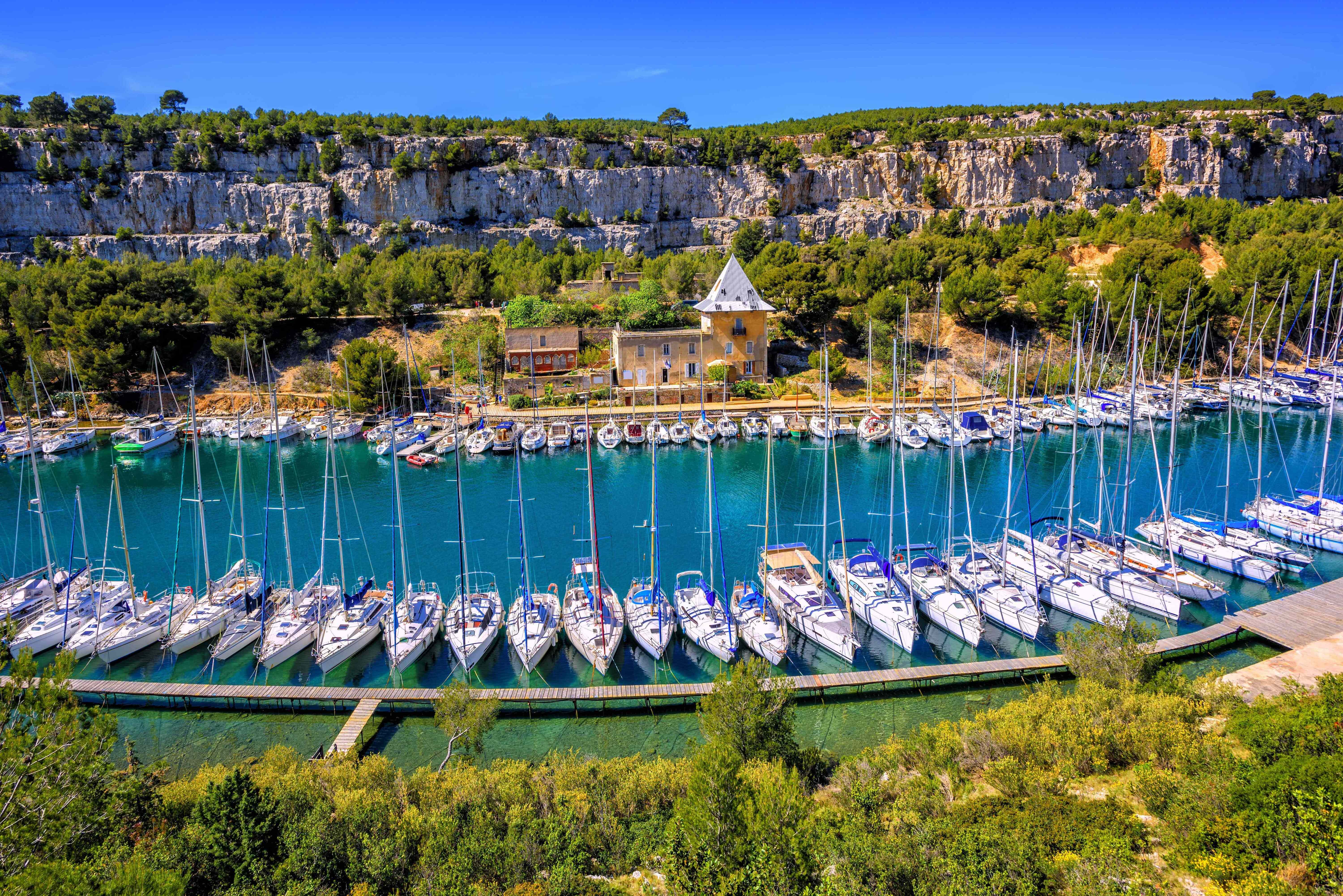 Calanque de Port Miou by Marseille, Provence, France © Boris Stroujko - stock.adobe.com