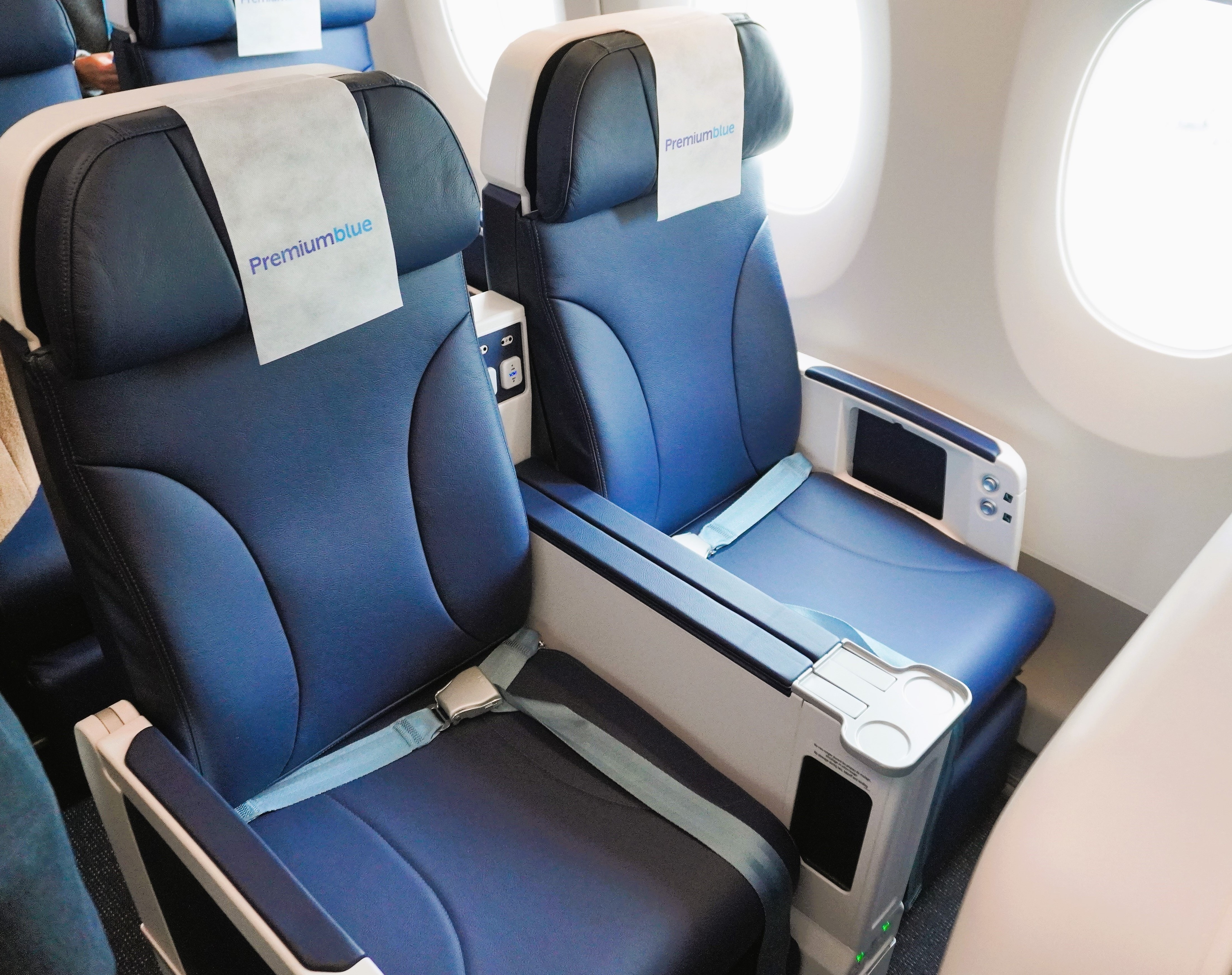 Les sièges en classe Premium Blue (Photo C.H)