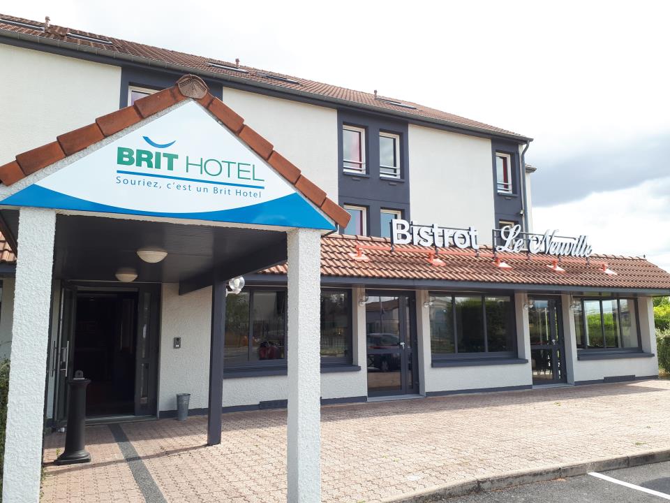 Une cinquantaine de chambres en moyenne, la bonne capacité pour les groupes (©Brit Hotel)