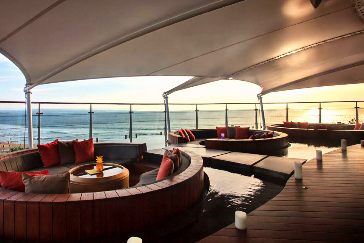 Focus sur notre partenaire hôtelier : le Double-Six Luxury Hotel à Seminyak Focus sur notre partenaire hôtelier : le Double-Six Luxury Hotel à Seminyak