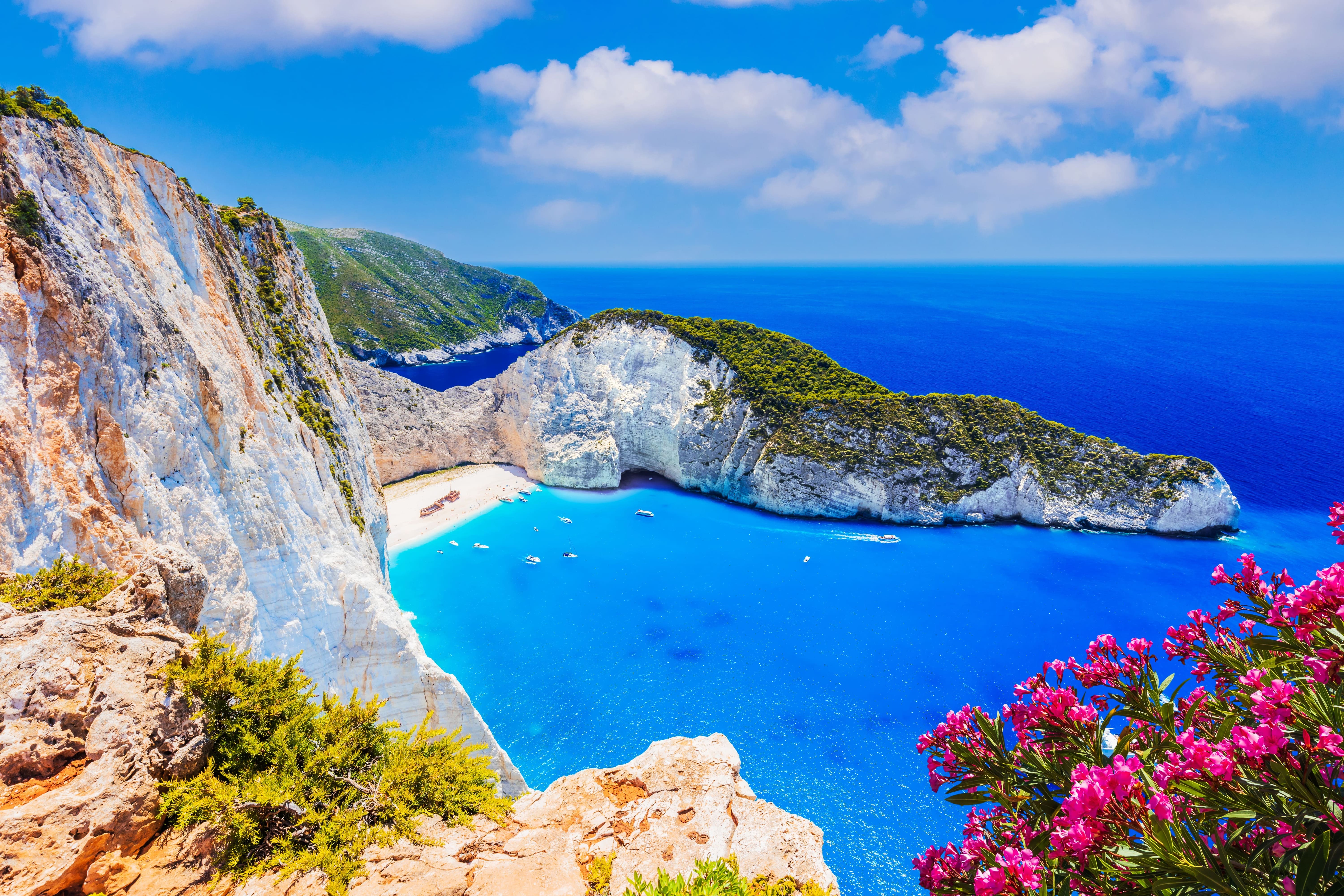 Zante, Grèce. Plage de Navagio avec naufrage sur l'île de Zakynthos. © SCStock - stock.adobe.com