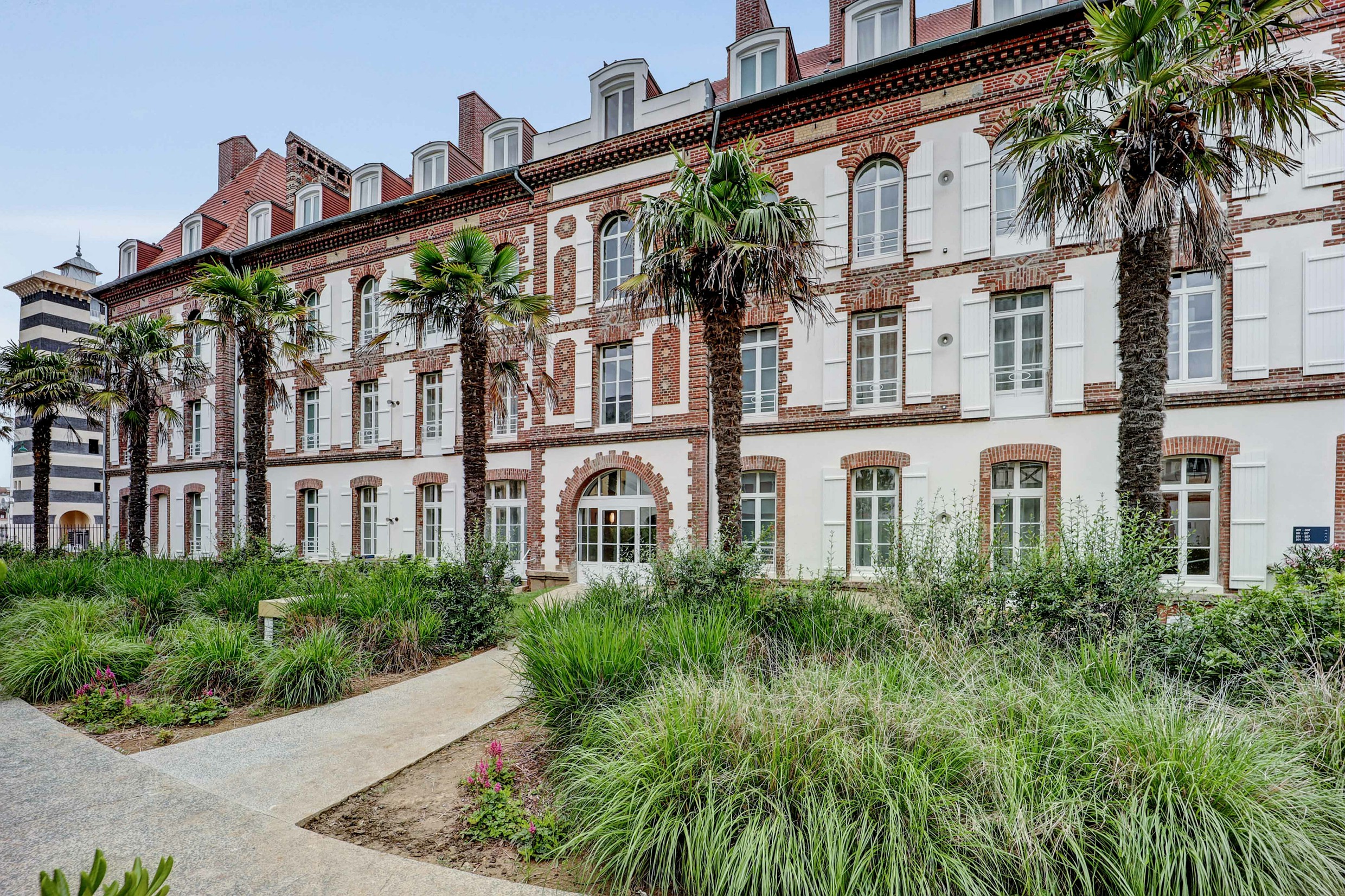 L'ancien bâtiment des Douanes, le nouvelle résidence Pierre & Vacances de Deauville (©PV/CP)