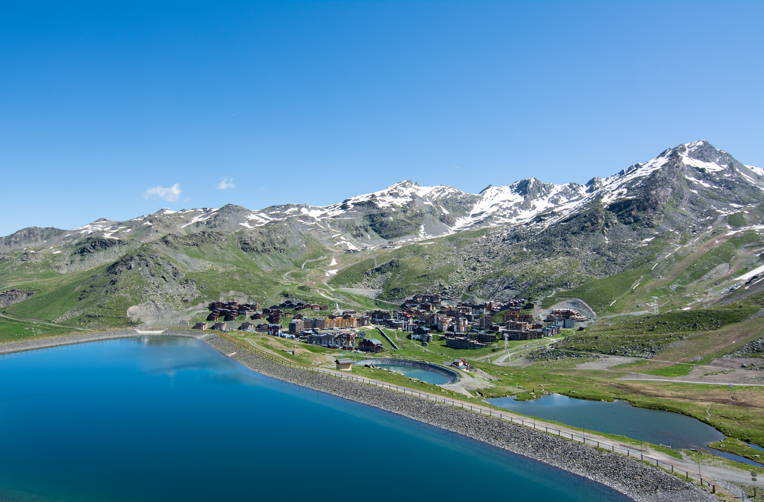 Val Thorens l'été, sans arbre ni bosquet (©T.Loubère OT Val Tho)