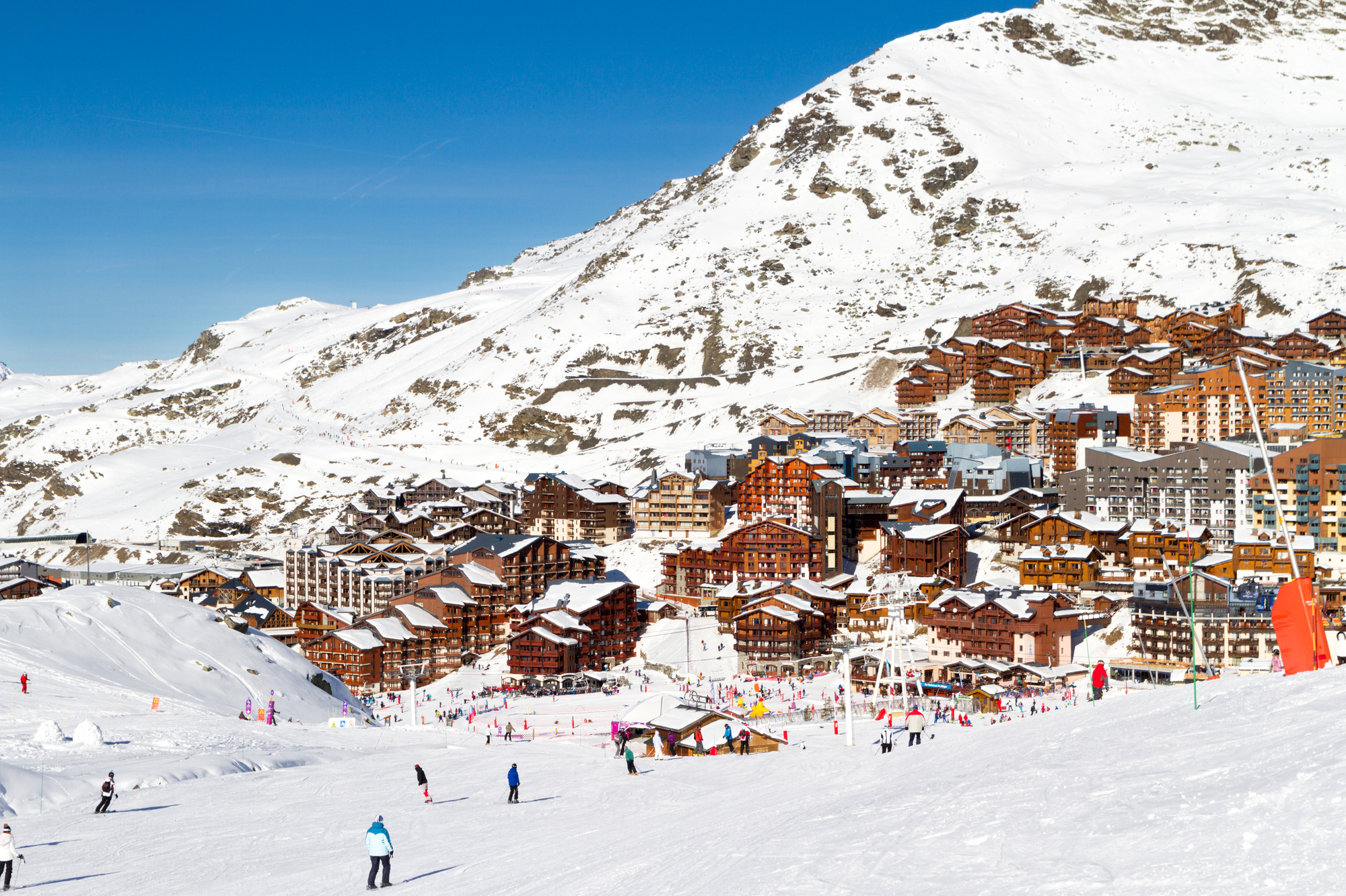 La neige revient dans les stations et stimule les réservations (©Val Thorens)