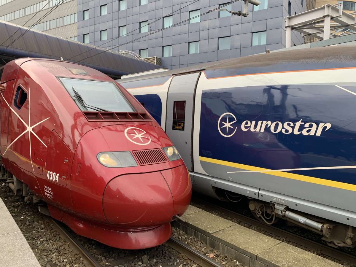 Rames Thalys et Eurostar arborant le nouveau logo. ©David Savary