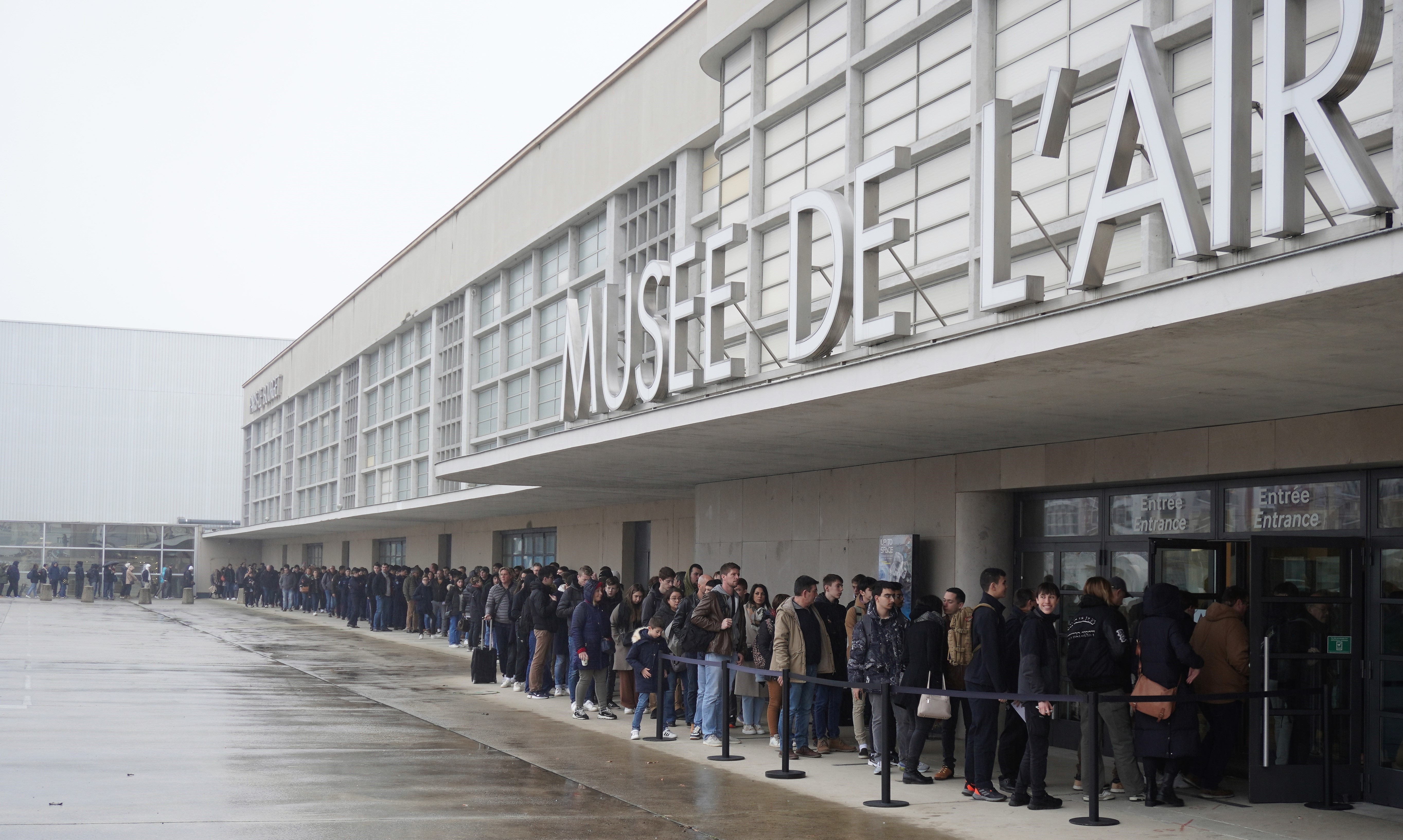 la foule des grands jours pour s'informer sur les métiers aéro. Photo C.H la foule des grands jours pour s'informer sur les métiers aéro. Photo C.H