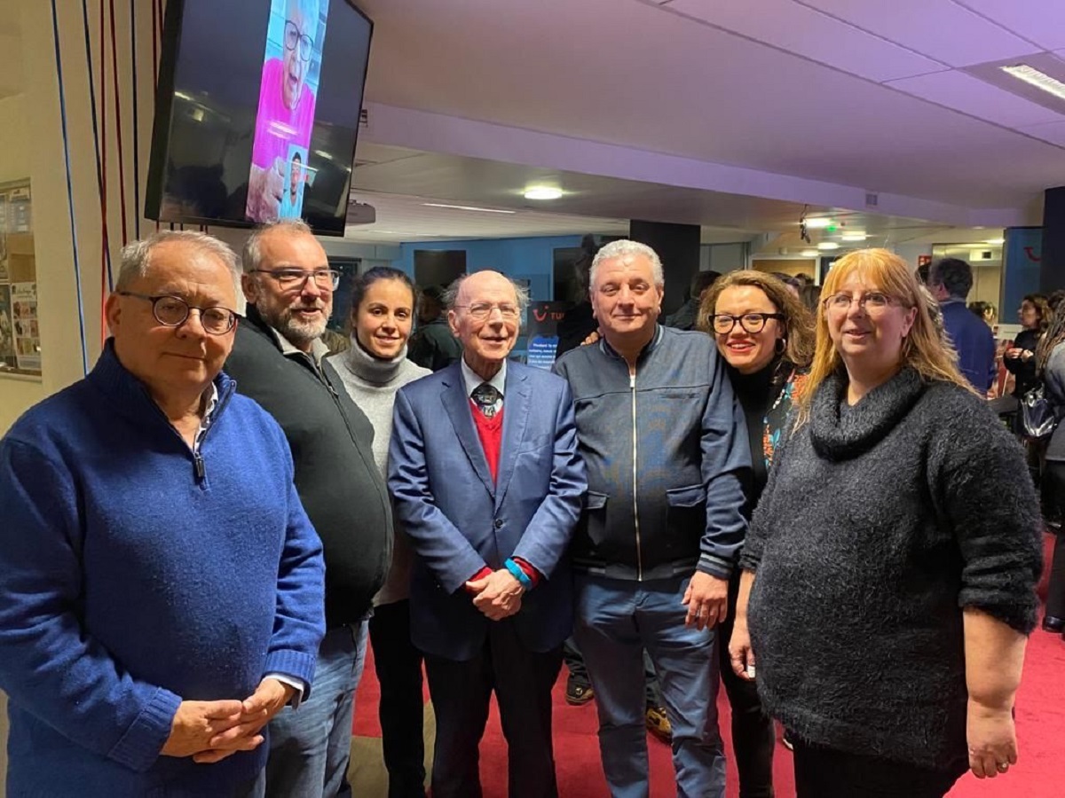 Un nouveau chapitre s'ouvre pour Lazare Razkallah, après 36 ans chez TUI France. Le 2 février dernier, il fêtait son départ avec 100 de ses collègues et même Jacques Maillot - DR : LinkedIn, Lazare Razkallah Un nouveau chapitre s'ouvre pour Lazare Razkallah, après 36 ans chez TUI France. Le 2 février dernier, il fêtait son départ avec 100 de ses collègues et même Jacques Maillot - DR : LinkedIn, Lazare Razkallah