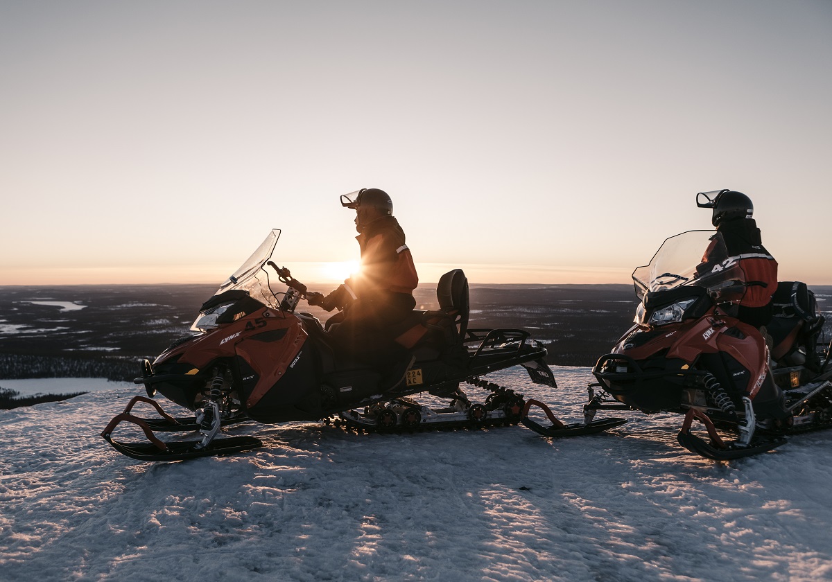 Lapland Safaris mettra en service sa première motoneige électrique, conçue tout particulièrement pour les safaris guidés, en Laponie l’hiver prochain - DR : Lapland Safaris Lapland Safaris mettra en service sa première motoneige électrique, conçue tout particulièrement pour les safaris guidés, en Laponie l’hiver prochain - DR : Lapland Safaris