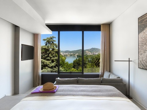 Tous les Hôtels Six Senses (ici, celui de la vallée du Douro) ont un directeur du développement durable (@IHG Hotels &Resorts)