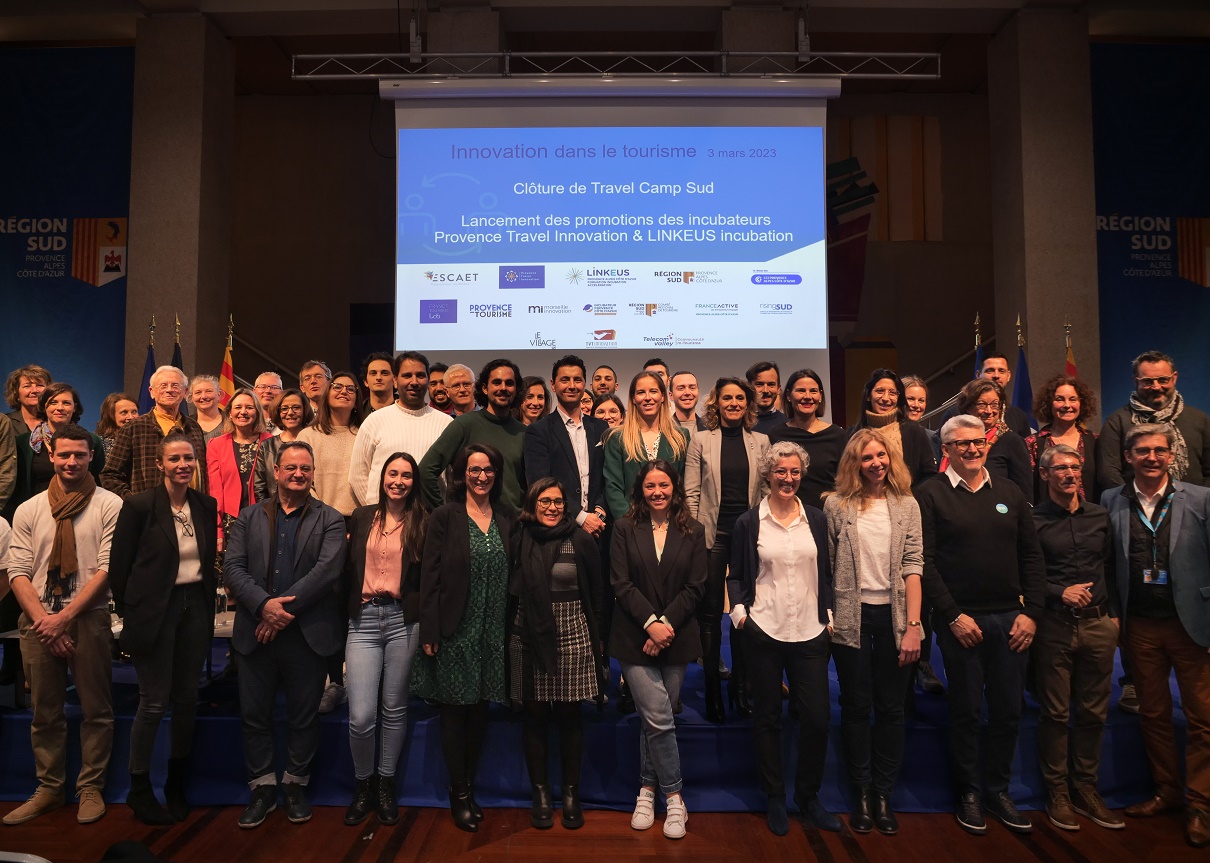 Les lauréats de la promotion 2023 du Travel Camp Sud à Marseille - DR Les lauréats de la promotion 2023 du Travel Camp Sud à Marseille - DR