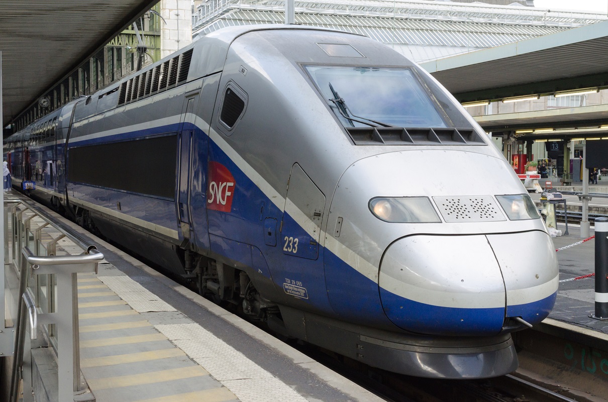La grève à la SNCF et à la RATP se poursuit ce 8 mars perturbant les transports en commun d'Ile-de-France et sur l'ensemble du réseau SNCF - Depositphotos.com Auteur sbonaime