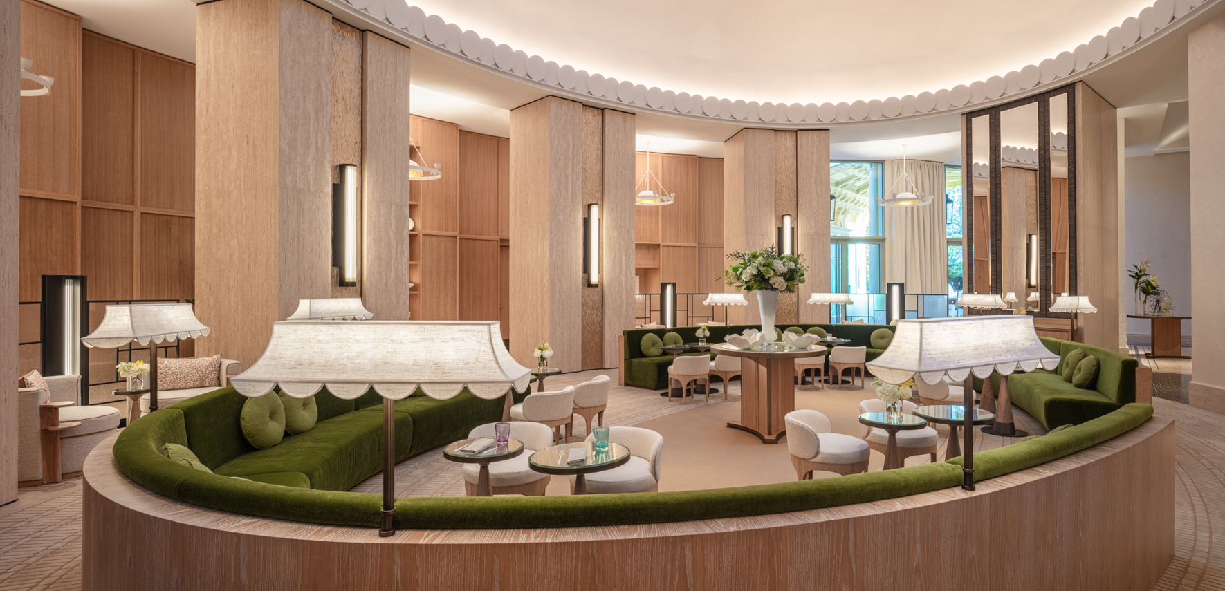 Les Colonnades, un séduisant espace qui se transforme selon les heures de la journée (@Anantara Plaza) Les Colonnades, un séduisant espace qui se transforme selon les heures de la journée (@Anantara Plaza)