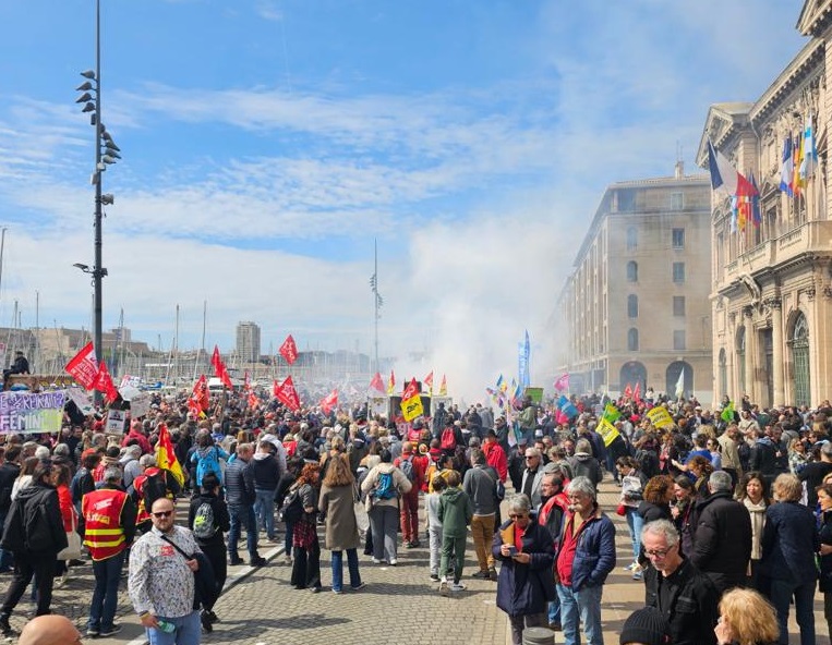 Grève retraite : la DGAC annonce une réduction du programme de vols et un trafic perturbé les 26 et 27 mars 2023 - Photo JD