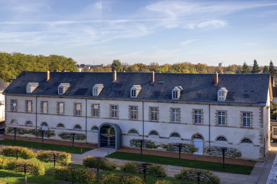 Le Quartier Villars à Moulins abrite le CNCS (©Pascal Chareyron)