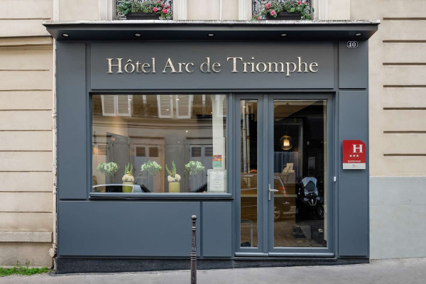 L'hôtel Arc de Triomphe (27 chambres) bénéficie d'une localisation privilégiée pour les touristes qui souhaitent découvrir la capitale - DR : Touriste