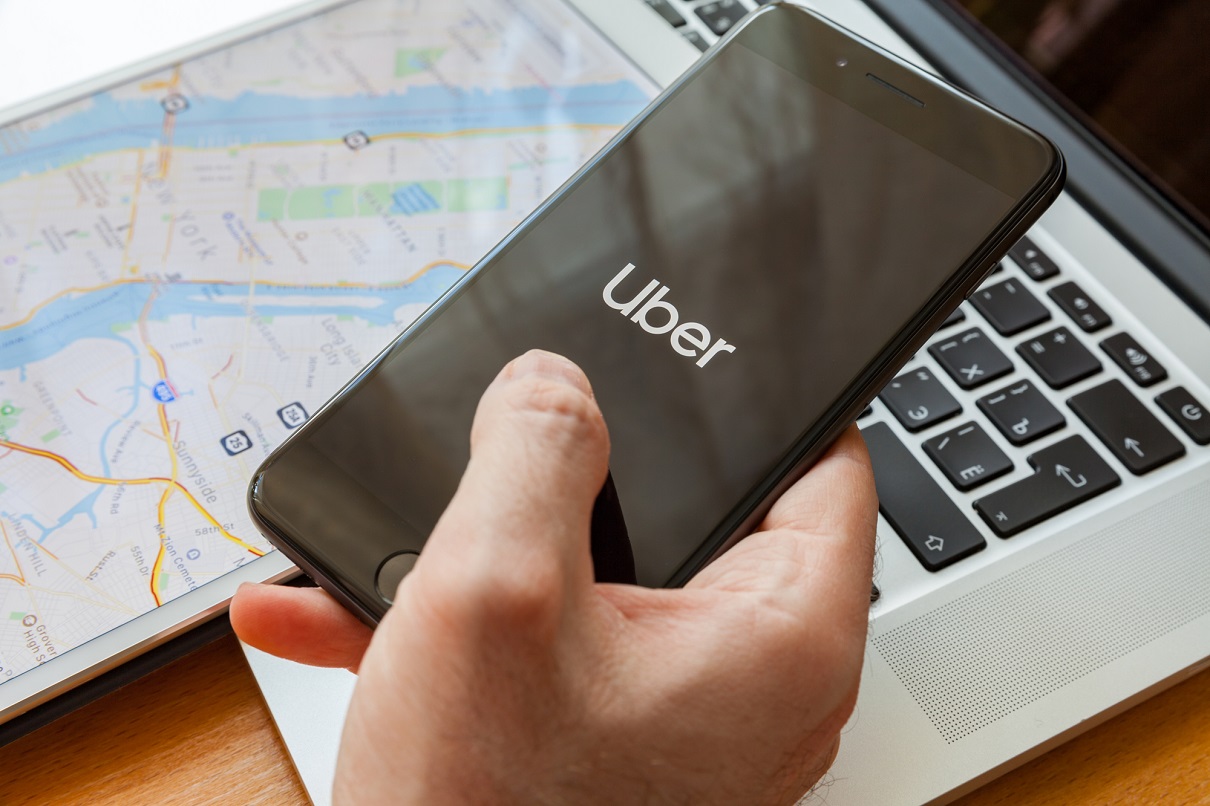 Uber va lancer la réservation de vols au Royaume-Uni - Depositphotos.com Auteur Ahilfoto