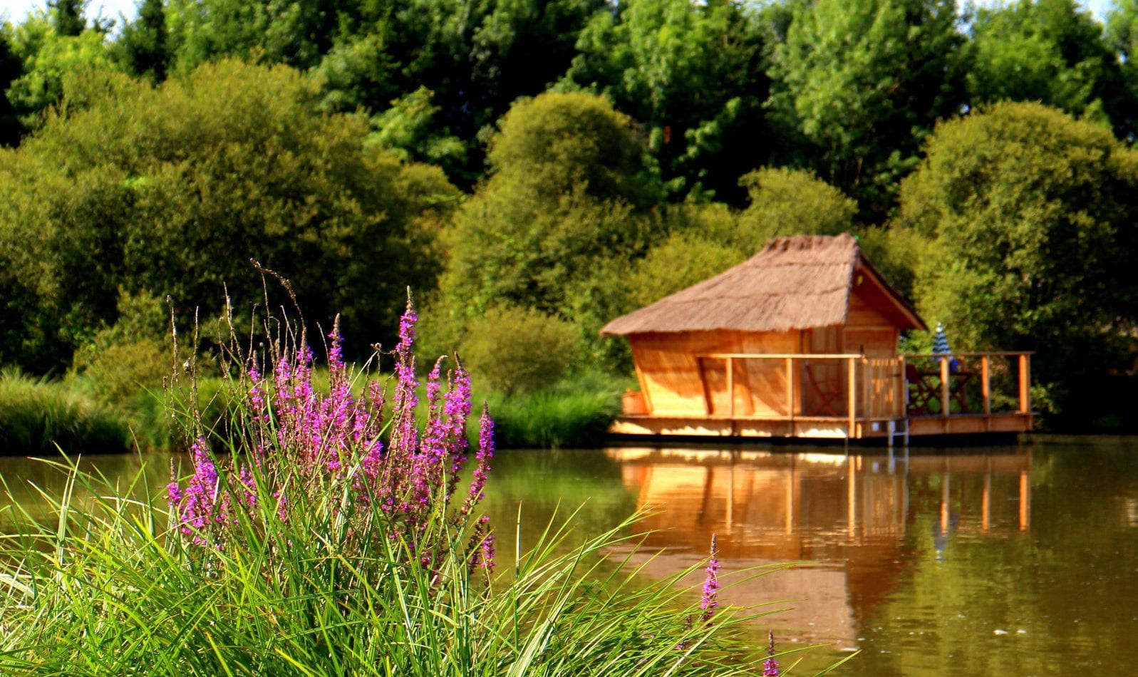 Le Village Flottant de Pressac qui va prendre la marque Sandaya (©Île aux Pins)