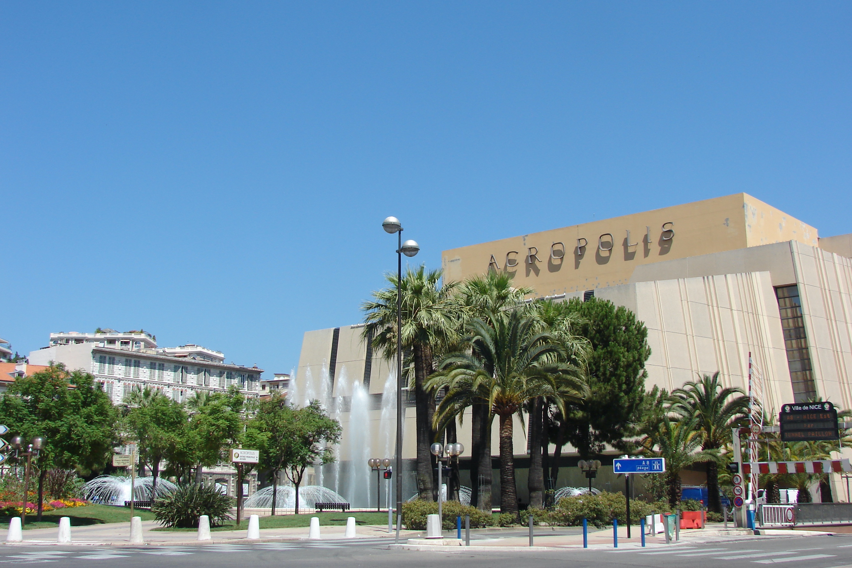 Le palais de l'Acropolis bien dimensionné pour l'événement (©Ville de Nice)