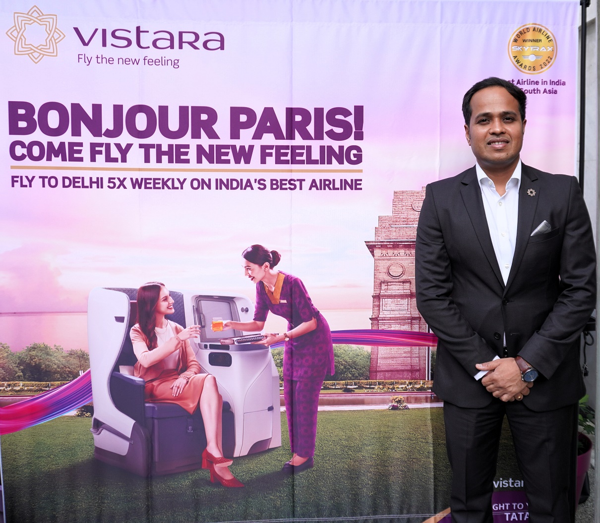 Vinod Kannan, Chief Executive Officer de la compagnie indienne Vistara, fier d’avoir réussi un triplé aux Awards 2023 de Skytrax - Photo CH