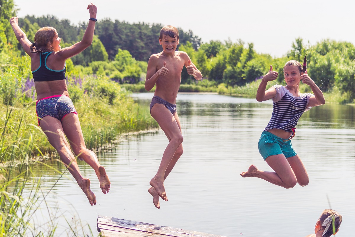 Partir en vacances, un moment structurant quand on est enfant, qui déterminera notre futur de touriste - DR : vitolda-klein-unsplash