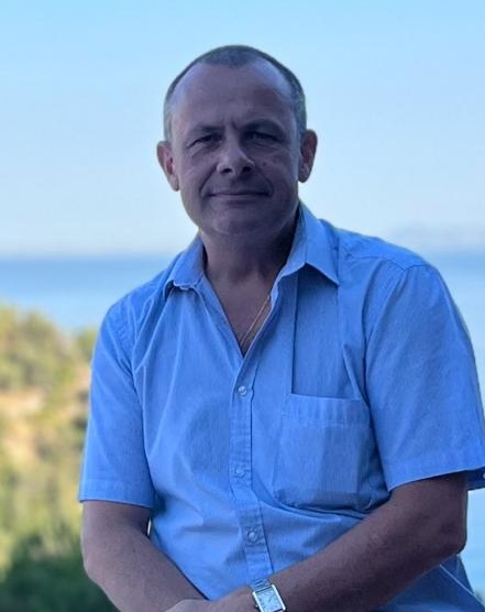 Pierre Doucet, gérant des 3 agences Terre d'Ailleurs à Bourges, Châteauroux et Le Blanc - Photo PD Pierre Doucet, gérant des 3 agences Terre d'Ailleurs à Bourges, Châteauroux et Le Blanc - Photo PD