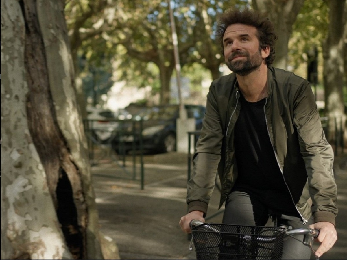 Parmi ses dernières activités, le prolifique Cyril Dion signait cette année une série documentaire pour Arte : « un monde nouveau » autour de 3 notions : résister, s’adapter et régénérer - DR : Cyril Dion Parmi ses dernières activités, le prolifique Cyril Dion signait cette année une série documentaire pour Arte : « un monde nouveau » autour de 3 notions : résister, s’adapter et régénérer - DR : Cyril Dion