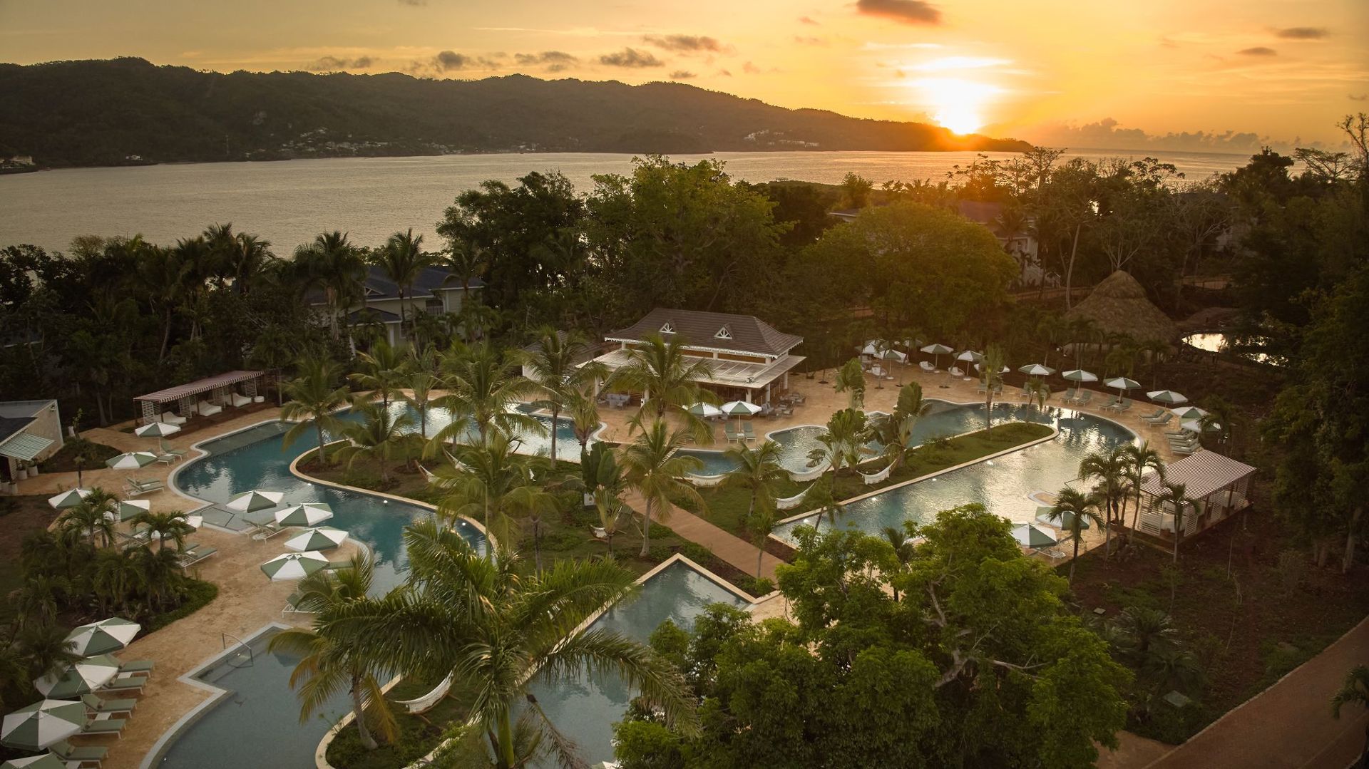 Petite île paradisiaque dans la baie de Samana, Cayo Levantato abrite désormais un resort 5* exceptionnel (Photo Cayo Levantado Resort)
