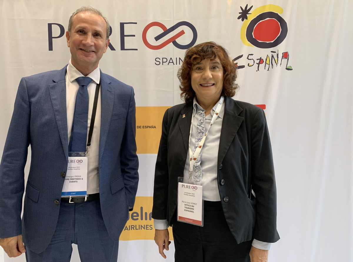 Georges Freiha, CEO de Pure Meetings & Events, en compagnie de Maria José Gomez, directrice de l’OT d’Espagne, sur le salon Pure Spain ©David Savary