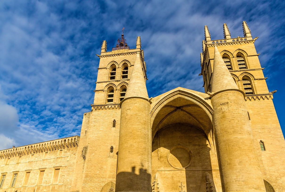 Cathédrale Saint-Pierre - Photo : Depositphotos.com