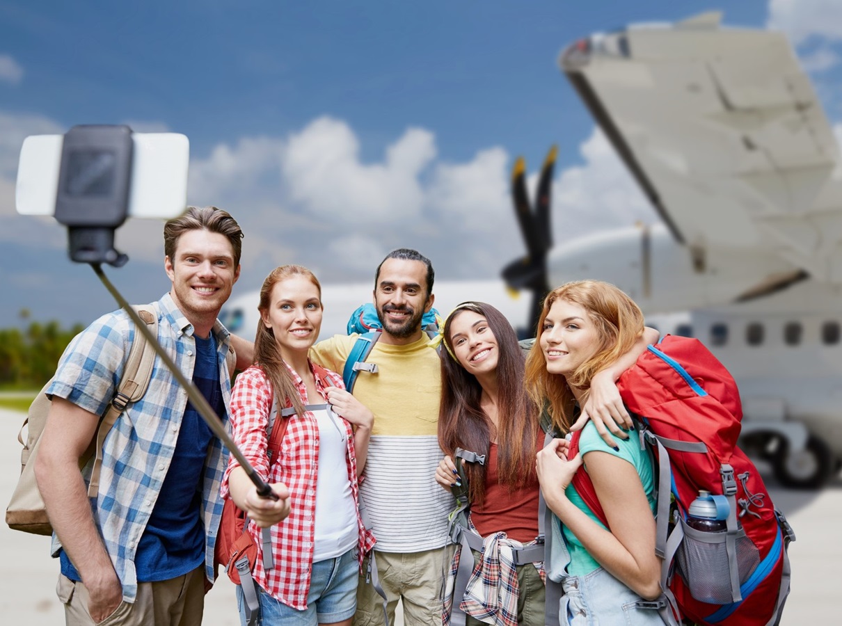 "Les influenceurs qui sont sponsorisés par l’industrie sont plus visibles, parce que leurs images de pays lointains sont considérées comme désirables," selon Saskia Cousin - Depositphotos @Syda_Productions "Les influenceurs qui sont sponsorisés par l’industrie sont plus visibles, parce que leurs images de pays lointains sont considérées comme désirables," selon Saskia Cousin - Depositphotos @Syda_Productions