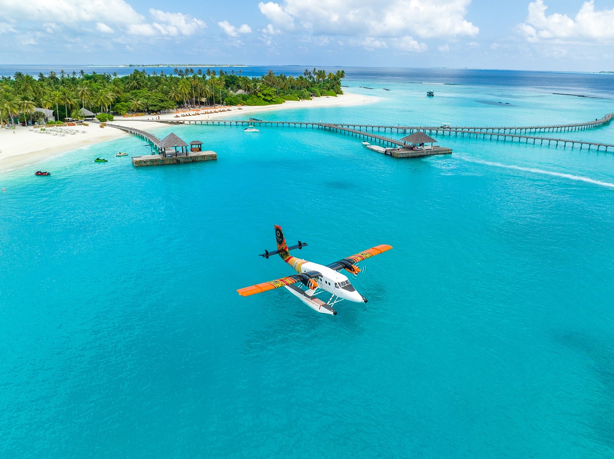 Plusieurs offres Black Friday dans les hôtels Sun Siyam Resorts - Sun Siyam Iru Fushi_Seaplane Image