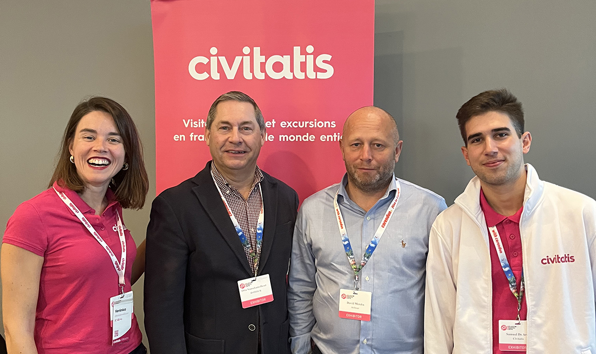 De gauche à droite à la BTExpo :  Verónica de Íscar - CB2BO de Civitatis, Otto Vanschamelhout - Managing Director d’Avitour, David Merckx - Sales Manager d’Avitour et Samuel de Arcos - Account Manager B2B France - © Civitatis De gauche à droite à la BTExpo :  Verónica de Íscar - CB2BO de Civitatis, Otto Vanschamelhout - Managing Director d’Avitour, David Merckx - Sales Manager d’Avitour et Samuel de Arcos - Account Manager B2B France - © Civitatis