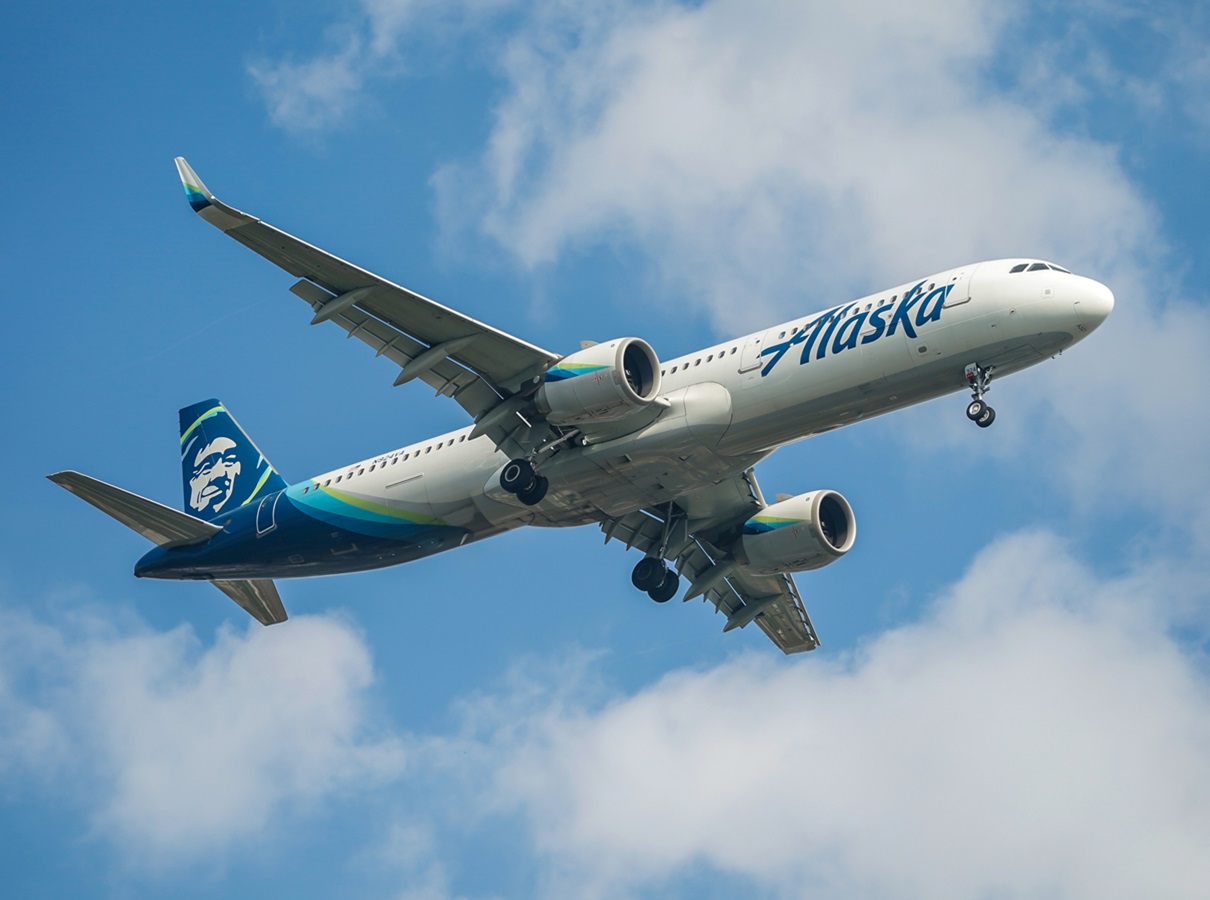 Alaska Air est en passe de devenir le 5e transporteur américain - Depositphotos @zhukovsky