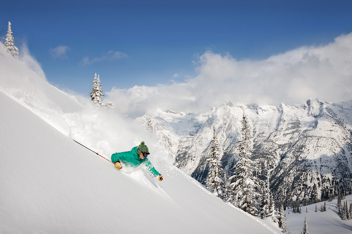 Hors-piste dans la poudreuse des Kootenay Mountains, ColombieBritannique © Destination Canada