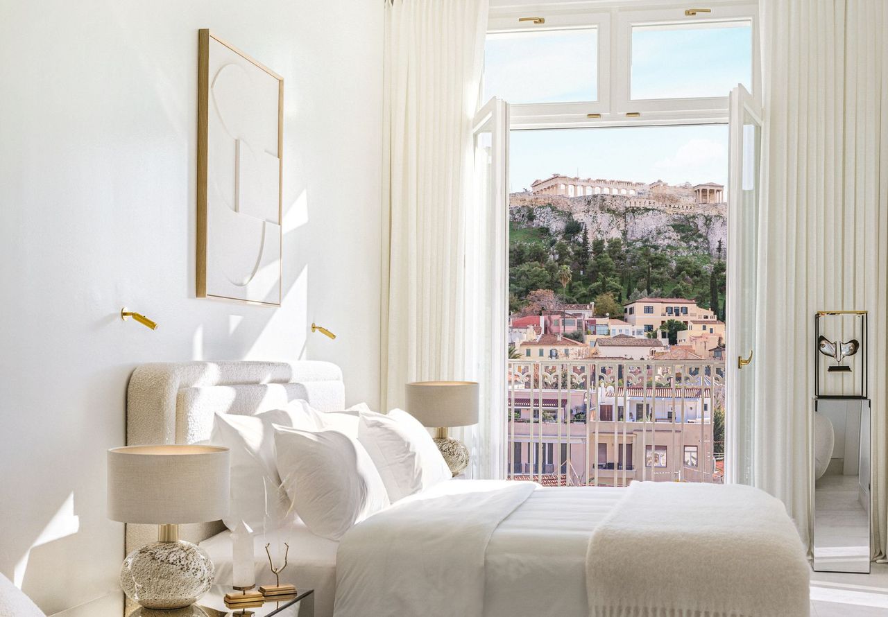 Une suite Junior avec vue sur l'Acropole, au Doli d'Athènes (© Grecotel)