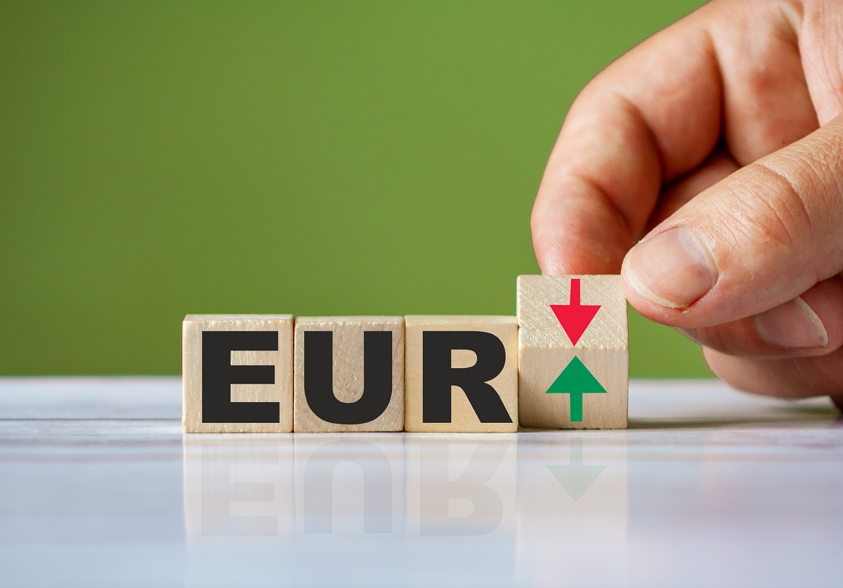 Les incertitudes liées aux taux d'intérêt de part et d'autre de l'Atlantique alimentent une logique de baisse de l'EUR/USD, qui a reculé de 1,4% depuis le début de l'année -  DepositPhotos.com