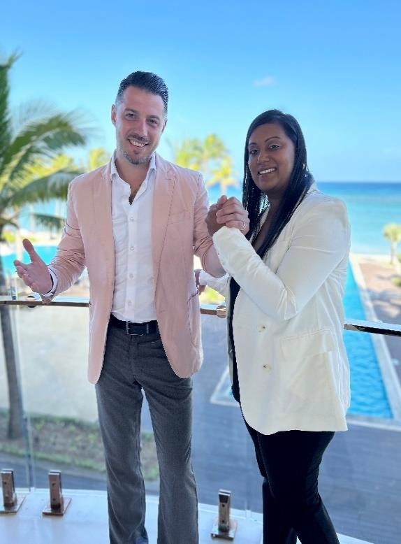 Edouard Poinsignon et Roubeena Mottay du groupe Marriott à l'Ile Maurice - DR