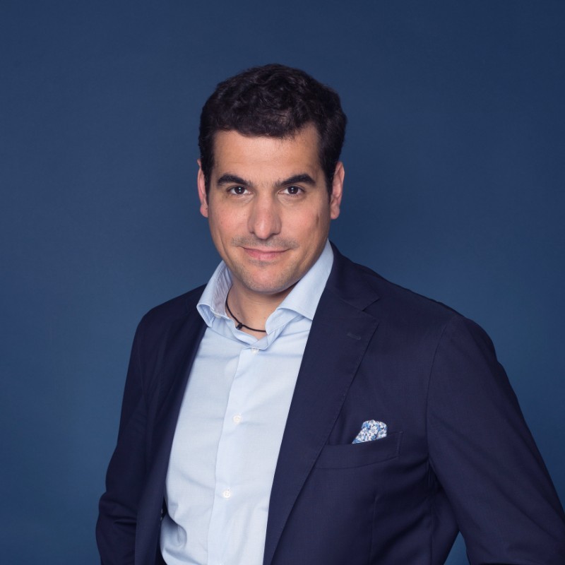Selon Vanguelis Panayotis, le PDG de MKG Consulting & Hospitality ON, "beaucoup d'hôtels et de palaces vont bien tirer leur épingle du jeu". (© Linkedin) Selon Vanguelis Panayotis, le PDG de MKG Consulting & Hospitality ON, "beaucoup d'hôtels et de palaces vont bien tirer leur épingle du jeu". (© Linkedin)