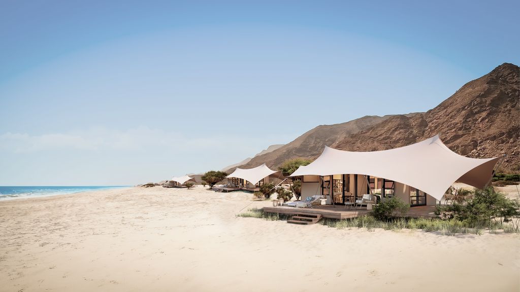 Des tentes de luxe au bord de mer pour le projet Al-Sifah à Oman (© ENVI Lodges)