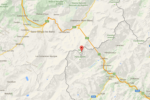 Le massif du Mont-Blanc se situe à cheval entre la France et l'Italie - DR : Google Maps