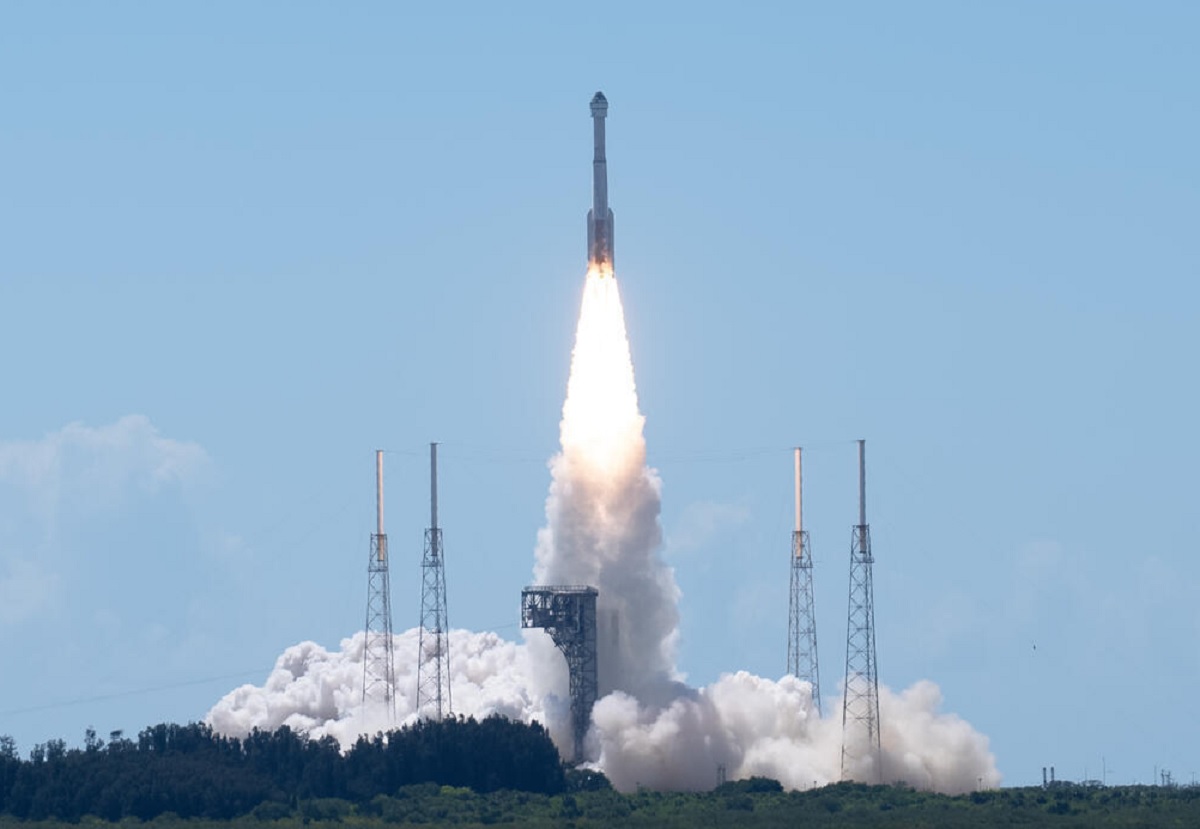Boeing a pu réaliser l’envoi de sa capsule Starliner, baptisée Calypso en l’honneur de Jacques Cousteau, avec deux astronautes à son bord Suni Williams et Butch Wilmore, à destination de l’ISS. - Photo Boeing Space X