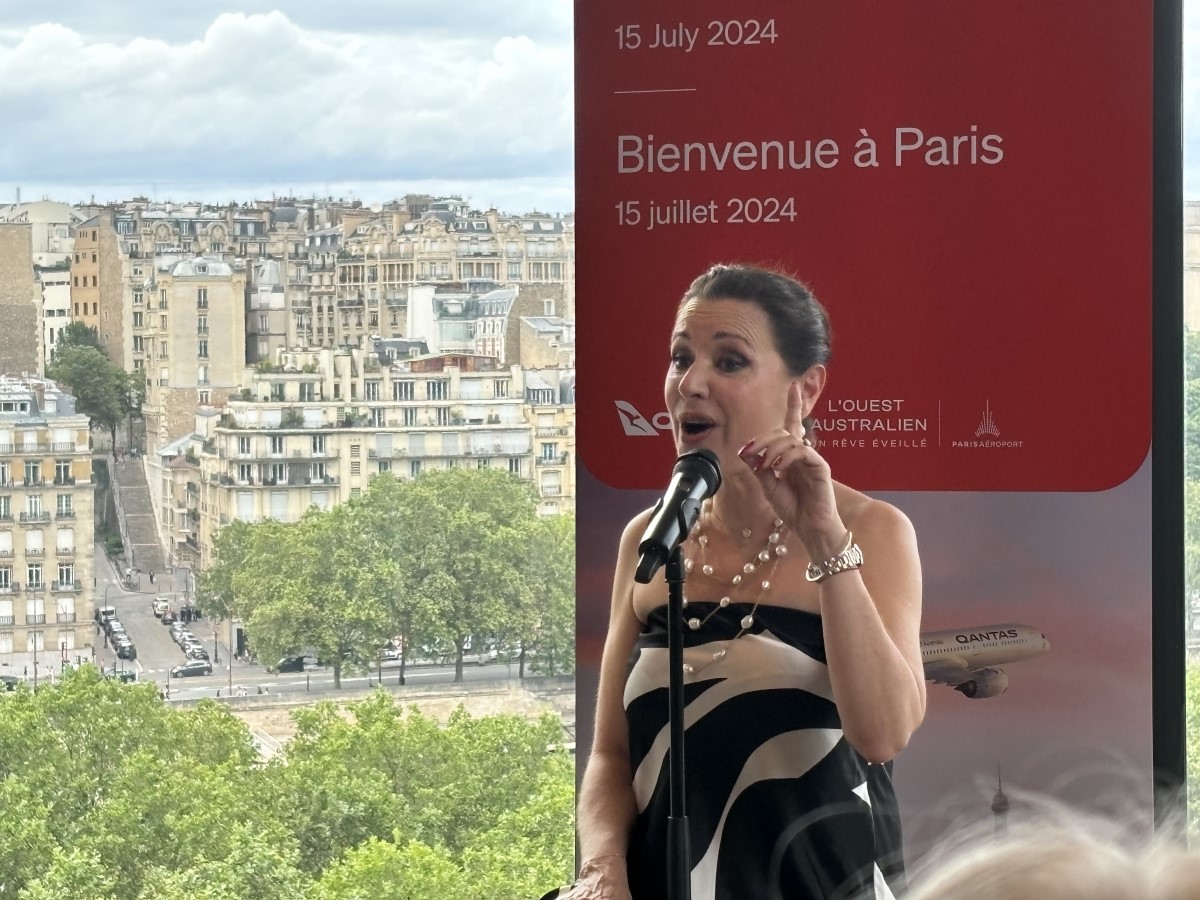 La chanteuse Tina Arena fait le show. ©David Savary La chanteuse Tina Arena fait le show. ©David Savary