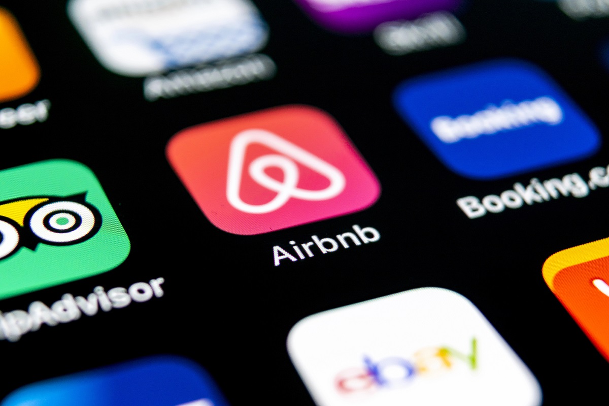 Au-delà de ces avancées déjà bien établies, les perspectives à venir du numérique dans le tourisme sont encore prometteuses, avec des technologies émergentes qui s’apprêtent à révolutionner encore l’industrie. - Depositphotos.com