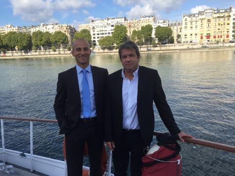 T. Desplanques, directeur de l'IFTM Top Résa et Georges Rudas, PDG d'Amadeus France, ont présenté le "Travel Hub", où exposeront 24 start-ups. Cet espace est sponsorisé par le GDS - DR: L.-A.C.
