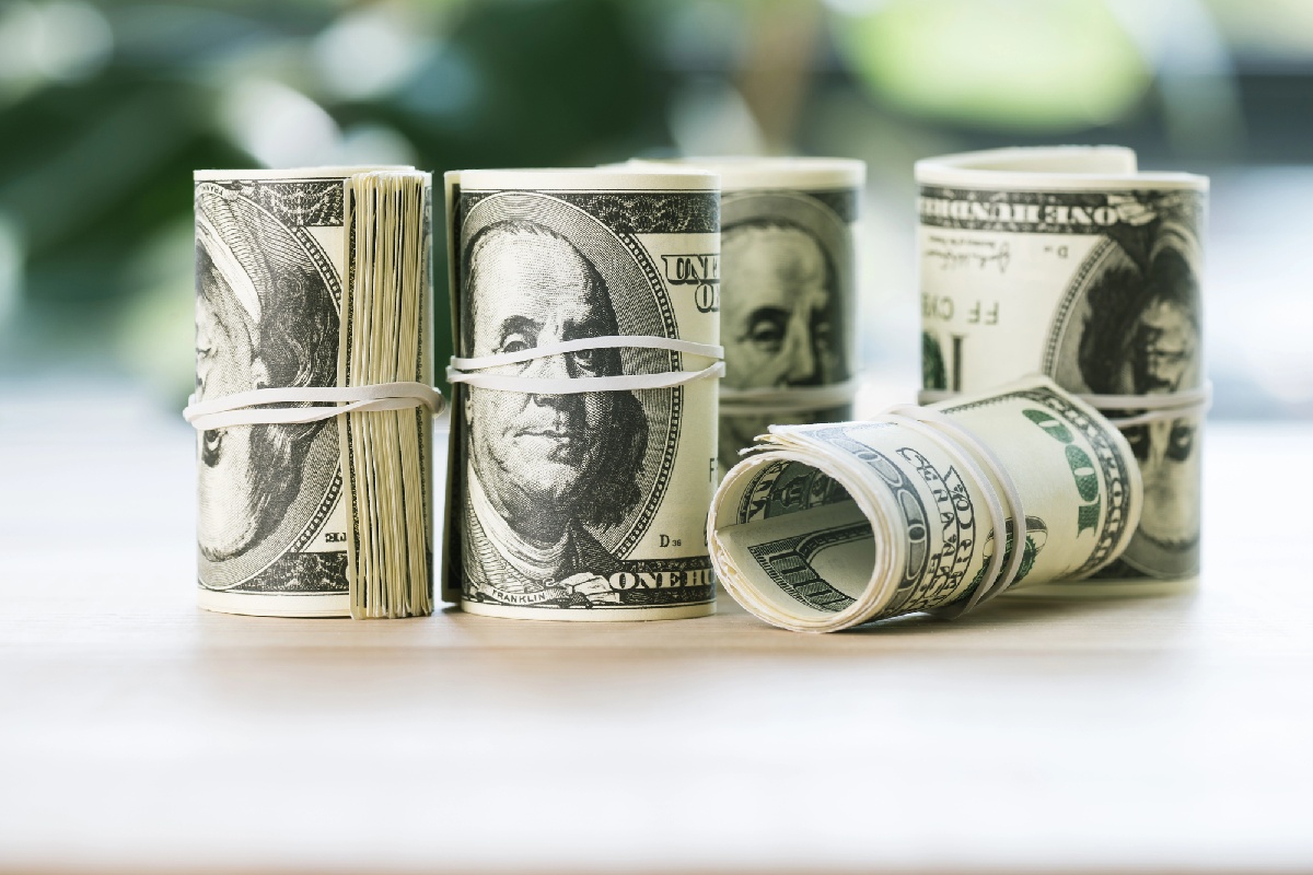Devises : la défiance vis-à-vis du dollar reste marquée ! - Depositphotos.com VadimVasenin Auteur VadimVasenin