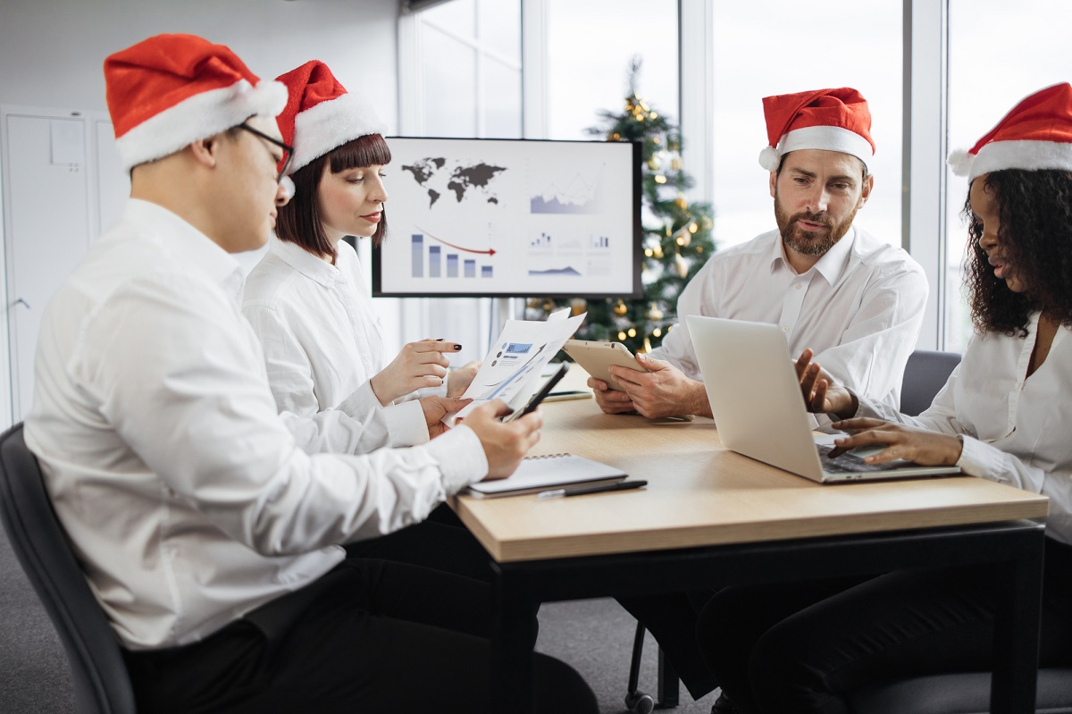 En décembre, intégrer des actions RSE dans votre entreprise est une véritable opportunité de fédérer vos équipes, de donner du sens à vos actions et de valoriser vos engagements auprès de vos clients - DepositPhotos.com, sofiiashunkina@gmail.com En décembre, intégrer des actions RSE dans votre entreprise est une véritable opportunité de fédérer vos équipes, de donner du sens à vos actions et de valoriser vos engagements auprès de vos clients - DepositPhotos.com, sofiiashunkina@gmail.com